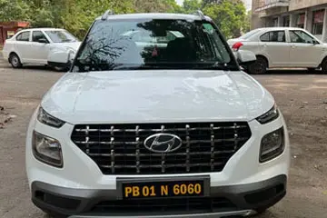 Hyundai Venue S MT Ptl